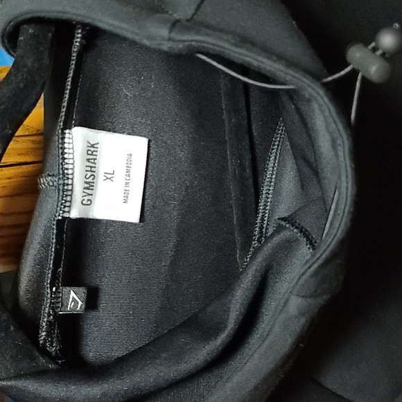 XL Gymshark Cropped Cowl Neck sweater with Drawstring waist. - Picture 2 of 2